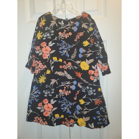 OLD NAVY FLORAL DRESS SIZE 4T - Picture 1 of 7